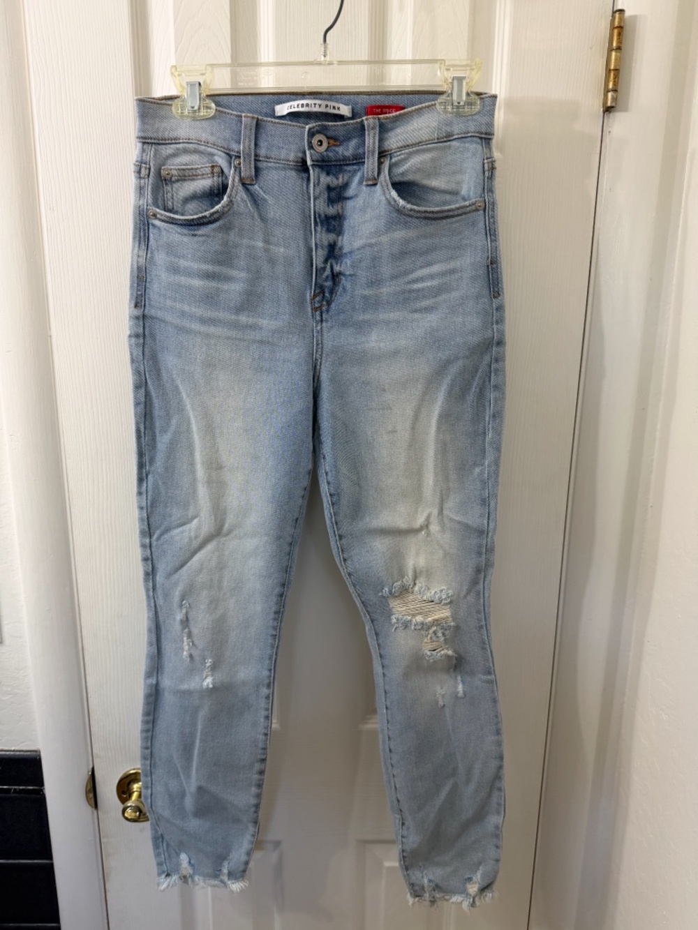 Celebrity Pink High Rise Skinny Jeans. Size 7/28